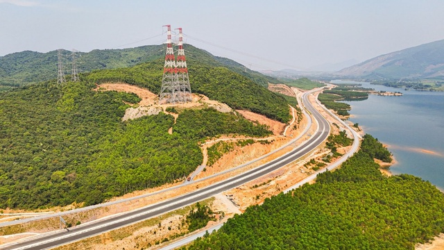 Dấu ấn VINACONEX trên hành trình hoàn thành 3.000 km cao tốc quốc gia- Ảnh 4.