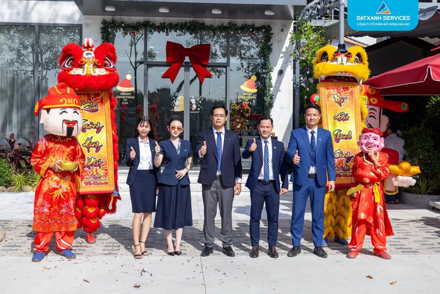 Saint Mary Light tạo dấu ấn với lễ ra mắt và sự kiện khai trương nhà mẫu cuối năm 2025- Ảnh 2.