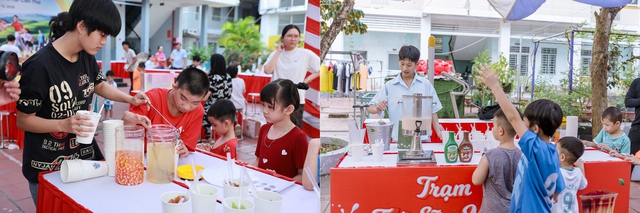 &ldquo;Khi niềm vui được đặt để đ&uacute;ng chỗ, hạnh ph&uacute;c tự khắc trở n&ecirc;n tr&ograve;n đầy&rdquo; - Ảnh 2.