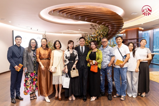 AIA Việt Nam giới thiệu chiến lược đặc quyền khách hàng cao cấp AIA Elite- Ảnh 3.