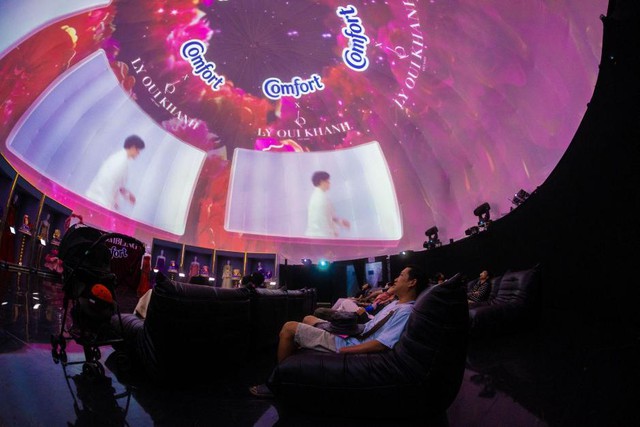 Hoa Hậu Thanh Thủy, T&oacute;c Ti&ecirc;n, Gemini H&ugrave;ng Huỳnh, Cường Bạch&hellip; c&ugrave;ng d&agrave;n sao All-Star đổ bộ sự kiện Comfort Odyssey Of Perfume- Ảnh 12.