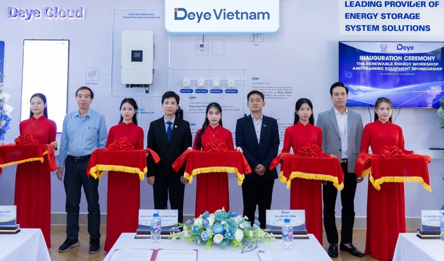 Ningbo Deye Technology ủng hộ 1 tỷ đồng hỗ trợ đồng bào miền Trung khắc phục hậu quả bão, lũ- Ảnh 2.