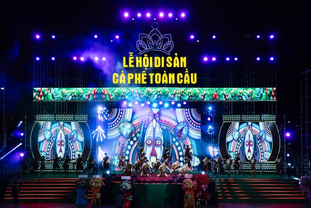 Cà phê Việt Nam 2025:  Ngược gió vươn cao và những cú hích chiến lược- Ảnh 2.