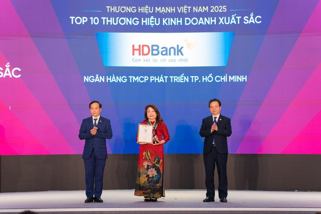HDBank nhận 3 giải thưởng uy tín về hiệu quả kinh doanh, thương hiệu và đổi mới sáng tạo- Ảnh 1.