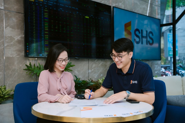 SHS lần thứ 6 được vinh danh trong Top 10 Báo cáo thường niên tốt nhất VLCA- Ảnh 3.