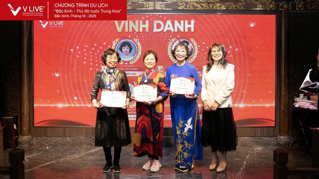 V LIVE International đưa đối tác và khách hàng khám phá Bắc Kinh mùa lá vàng- Ảnh 4.