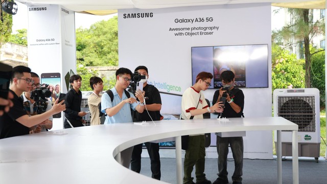 Fan công nghệ nói gì sau khi trải nghiệm sớm Galaxy A56 và A36: Thiết kế mãn nhãn, cấu hình ấn tượng - Ảnh 4.