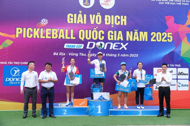 CLB Pickleball D-Joy xuất sắc vào chung kết 9/10 nội dung tại Giải vô địch pickleball Quốc gia 2025 - Ảnh 4.