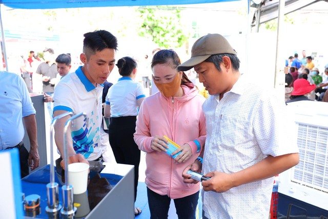 Điện máy Xanh kết hợp cùng địa phương quyết tâm giải quyết vấn nạn ô nhiễm nước uống cho người dân - Ảnh 3.