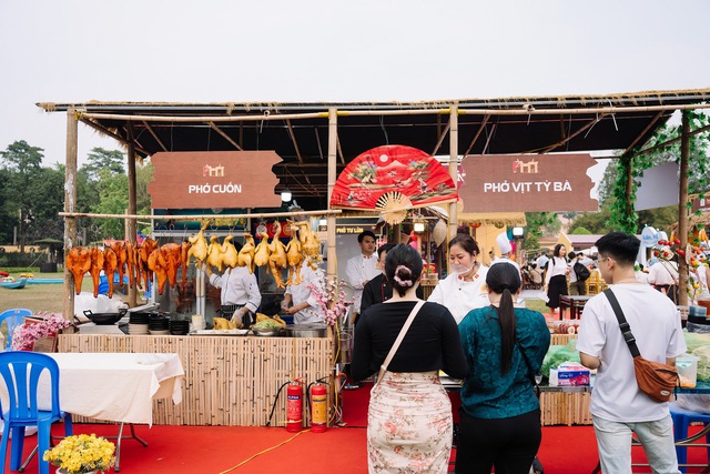 Festival Phở Việt 2025: Ngày hội tôn vinh tinh hoa Phở Việt, gìn giữ và quảng bá di sản trong kỷ nguyên số- Ảnh 3. Festival Phở Việt 2025: Ngày hội tôn vinh tinh hoa Phở Việt, gìn giữ và quảng bá di sản trong kỷ nguyên số- Ảnh 3.