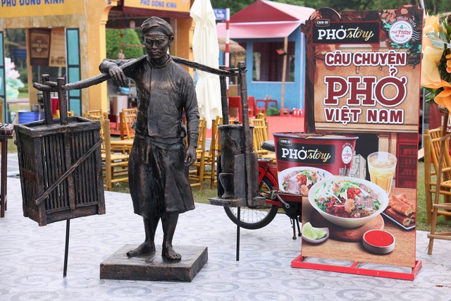 Festival Phở Việt 2025: Ngày hội tôn vinh tinh hoa Phở Việt, gìn giữ và quảng bá di sản trong kỷ nguyên số- Ảnh 8. Festival Phở Việt 2025: Ngày hội tôn vinh tinh hoa Phở Việt, gìn giữ và quảng bá di sản trong kỷ nguyên số- Ảnh 8.