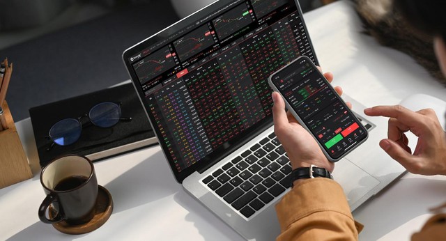 DNSE miễn phí nộp/rút ký quỹ phái sinh và phí dịch vụ quản lý tài sản ký quỹ- Ảnh 1. DNSE miễn phí nộp/rút ký quỹ phái sinh và phí dịch vụ quản lý tài sản ký quỹ- Ảnh 1.