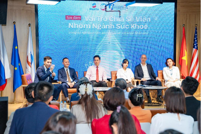 Chia sẻ viên Love World trong sự nghiệp chăm sóc và bảo vệ sức khoẻ nhân dân- Ảnh 2. Chia sẻ viên Love World trong sự nghiệp chăm sóc và bảo vệ sức khoẻ nhân dân- Ảnh 2.