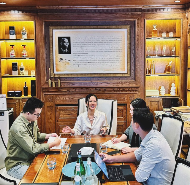 Cuộc hội ngộ của những tâm hồn đồng điệu - Diva Hồng Nhung & Bsmart - Ảnh 3.