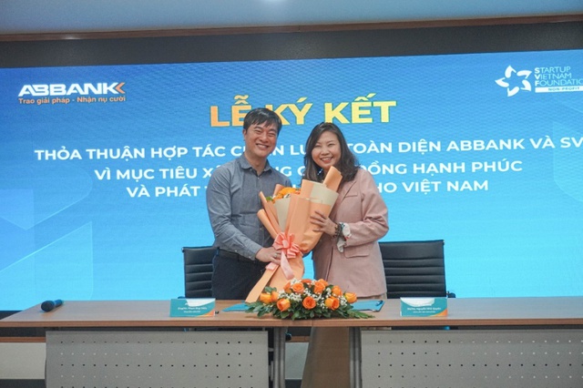ABBANK hợp tác với SVF thúc đẩy ngành công nghiệp văn hóa sáng tạo- Ảnh 1. ABBANK hợp tác với SVF thúc đẩy ngành công nghiệp văn hóa sáng tạo- Ảnh 1.