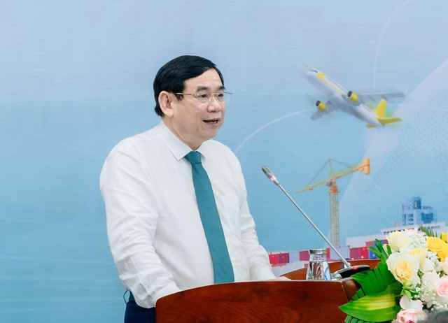 Hợp tác phát triển giải pháp cho khu thương mại tự do Đà Nẵng- Ảnh 1. Hợp tác phát triển giải pháp cho khu thương mại tự do Đà Nẵng- Ảnh 1.