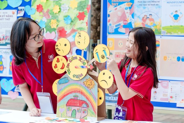 5.500 sáng kiến sức khỏe tâm lý: Học sinh Vinschool làm chủ hạnh phúc học đường- Ảnh 1. 5.500 sáng kiến sức khỏe tâm lý: Học sinh Vinschool làm chủ hạnh phúc học đường- Ảnh 1.