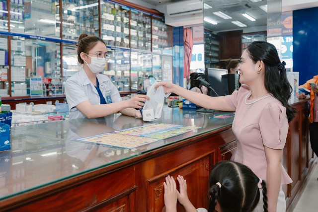 Long Châu tiên phong triển khai giải pháp dự phòng viêm phổi do RSV- Ảnh 1. Long Châu tiên phong triển khai giải pháp dự phòng viêm phổi do RSV- Ảnh 1.