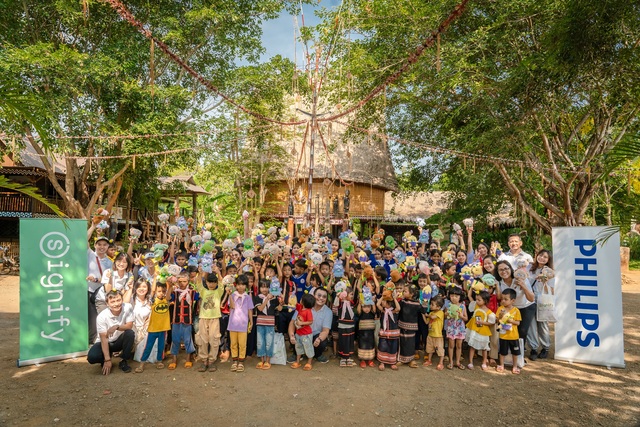 4 năm liên tiếp Signify vinh dự đạt Giải Rồng Vàng- Ảnh 1. 4 năm liên tiếp Signify vinh dự đạt Giải Rồng Vàng- Ảnh 1.