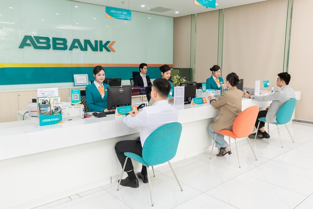 ABBANK tri ân khách hàng và cộng đồng nhân kỷ niệm 32 năm thành lập- Ảnh 1.