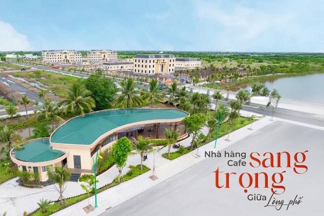 Bí mật sau cánh cổng chào với họa tiết bông lúa được xác nhận kỷ lục Việt Nam tại Thủ Thừa!- Ảnh 1. Bí mật sau cánh cổng chào với họa tiết bông lúa được xác nhận kỷ lục Việt Nam tại Thủ Thừa!- Ảnh 1.