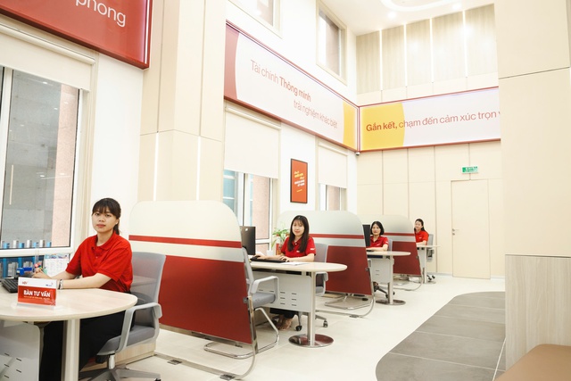 Ngân hàng MBV nâng cấp toàn diện sàn giao dịch: Chuẩn hóa không gian – tối ưu trải nghiệm- Ảnh 1. Ngân hàng MBV nâng cấp toàn diện sàn giao dịch: Chuẩn hóa không gian – tối ưu trải nghiệm- Ảnh 1.