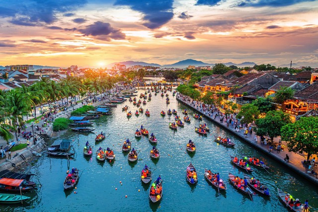 Vì sao khách quốc tế lại mê Hội An đến vậy? - Ảnh 2. Vì sao khách quốc tế lại mê Hội An đến vậy? - Ảnh 2.