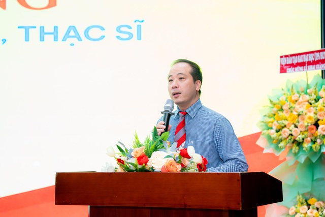 HUTECH khai giảng chương trình Sau đại học đợt 1 năm 2025, nhận hồ sơ đợt 2 đến 4/9- Ảnh 1.