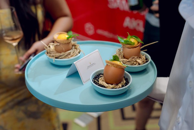 Michelin Guide 2025: Khi sứ Việt đồng hành trong hành trình ẩm thực đỉnh cao- Ảnh 3. Michelin Guide 2025: Khi sứ Việt đồng hành trong hành trình ẩm thực đỉnh cao- Ảnh 3.