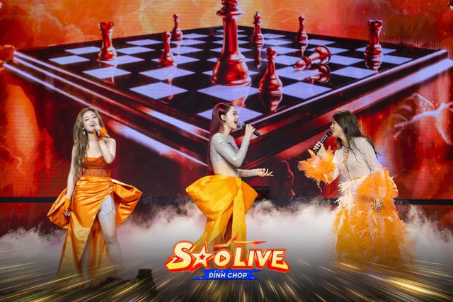 Sân khấu Sao Live Đỉnh Chóp: Minh Hằng múa mưa slay hết nấc, Bùi Lan Hương và Dương Hoàng Yến khoe vocal đỉnh cao- Ảnh 5. Sân khấu Sao Live Đỉnh Chóp: Minh Hằng múa mưa slay hết nấc, Bùi Lan Hương và Dương Hoàng Yến khoe vocal đỉnh cao- Ảnh 5.