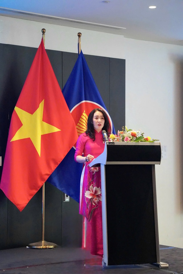 MB đồng hành cùng kiều bào kết nối Việt Nam và châu Âu- Ảnh 1. MB đồng hành cùng kiều bào kết nối Việt Nam và châu Âu- Ảnh 1.