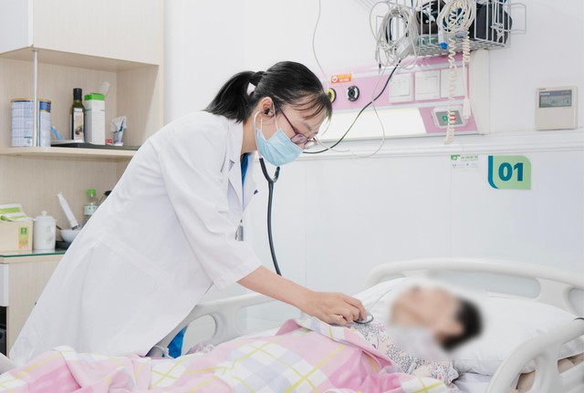 Cứu sống bệnh nhân suy hô hấp nặng do nguyên nhân tim mạch- Ảnh 2.