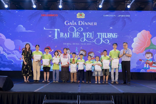 168 học sinh tham gia “Trại hè yêu thương” tại KDL Quốc tế Đồi Rồng- Ảnh 9.