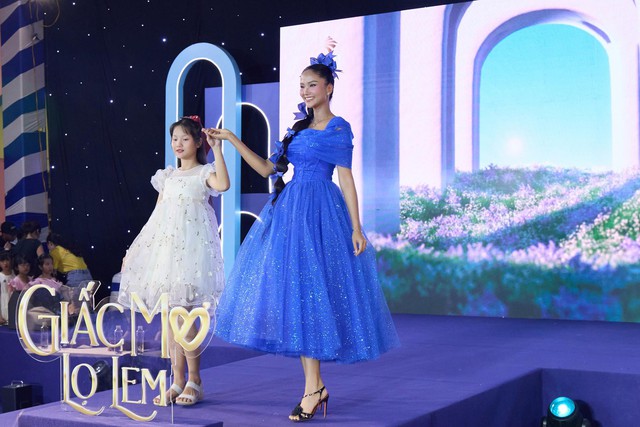 Hoa hậu H’Hen Niê muốn truyền cảm xúc tích cực đến con từ các sự kiện cộng đồng- Ảnh 4.