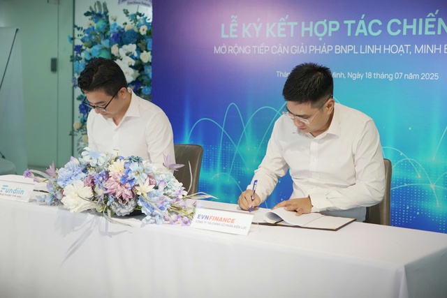 EVNFinance và Fundiin cùng hành động mở rộng cơ hội tài chính an toàn- Ảnh 1. EVNFinance và Fundiin cùng hành động mở rộng cơ hội tài chính an toàn- Ảnh 1.