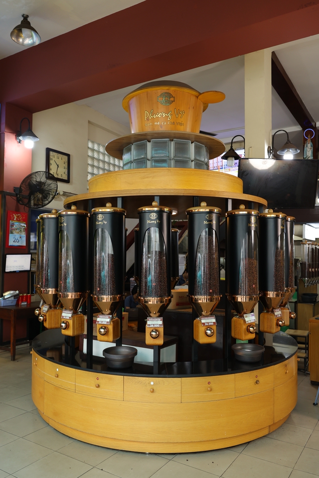 Phương Vy Coffee: Tinh hoa cà phê chuẩn gu Việt tại showroom trải nghiệm giữa lòng Sài Gòn- Ảnh 2.