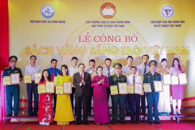 BKIDT và hành trình làm chủ công nghệ lõi máy Ozone: Từ phòng thí nghiệm đến nhà máy- Ảnh 4. BKIDT và hành trình làm chủ công nghệ lõi máy Ozone: Từ phòng thí nghiệm đến nhà máy- Ảnh 4.