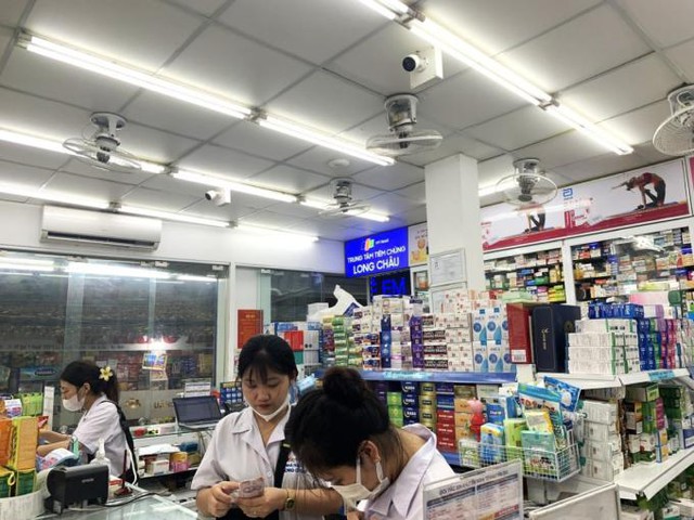 FPT Camera AI hỗ trợ giảm chi phí vận hành chuỗi bán lẻ- Ảnh 1. FPT Camera AI hỗ trợ giảm chi phí vận hành chuỗi bán lẻ- Ảnh 1.