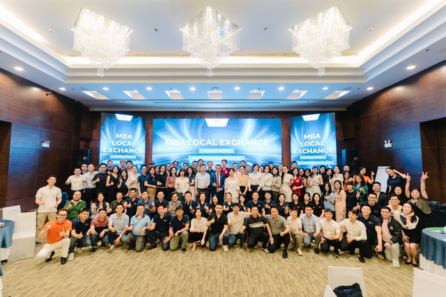 Nhiều cơ hội cho người vừa giỏi quản trị, vừa hiểu công nghệ khi doanh nghiệp "tăng tốc" với AI- Ảnh 3.