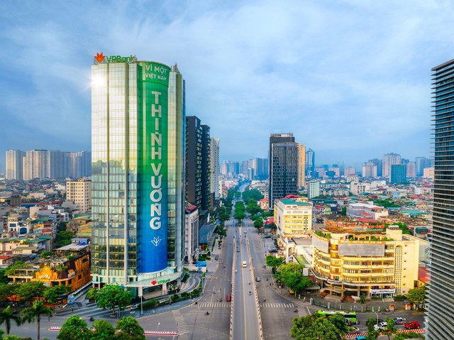 VPBank tuổi 32: Hành trình định hình phong cách sống tài chính hiện đại- Ảnh 2. VPBank tuổi 32: Hành trình định hình phong cách sống tài chính hiện đại- Ảnh 2.