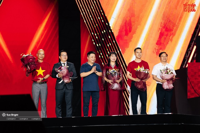 Agribank đồng hành cùng concert quốc gia “Tổ quốc trong tim”- Ảnh 1.