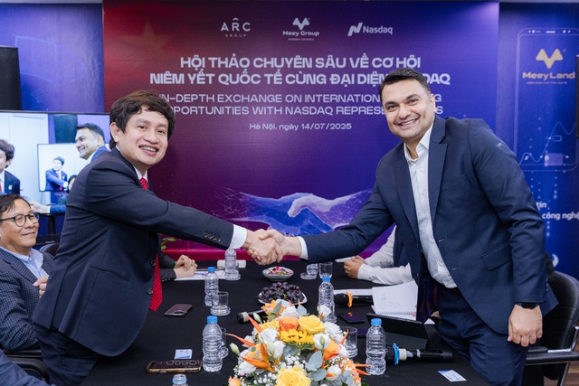 Chủ tịch Hoàng Mai Chung được vinh danh Top 10 Nhà lãnh đạo giỏi ASEAN Award 2025- Ảnh 3.