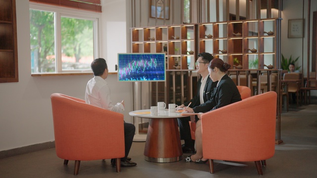 VNDIRECT lần thứ 2 lọt Top 50 Công ty niêm yết tốt nhất 2025 do Forbes công bố- Ảnh 1.