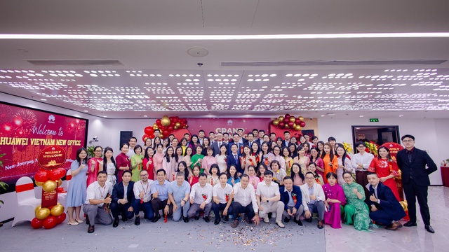 Huawei Việt Nam trở thành "Nơi làm việc tốt nhất Châu Á" - HR Asia Awards 2025- Ảnh 1.