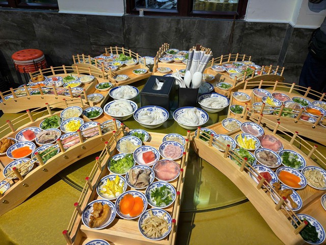 Famtrip Châu Hồng Hà: Hành trình khảo sát du lịch vùng biên chào mừng Quốc khánh 2/9 - Ảnh 3.