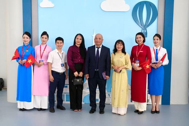 Dấu ấn Vietnam Airlines tại Triển lãm Thành tựu đất nước- Ảnh 10.