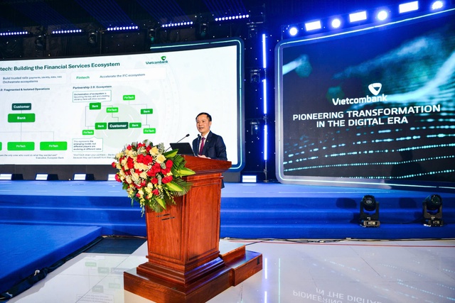 Vietcombank hợp tác với TP Đà Nẵng phát triển dịch vụ tại IFC Đà Nẵng- Ảnh 2.