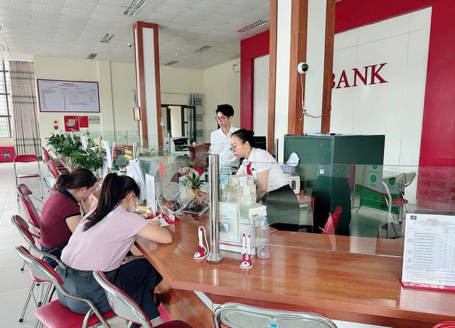 Agribank làm việc xuyên lễ, đảm bảo tặng quà kịp thời dịp Quốc khánh- Ảnh 4.