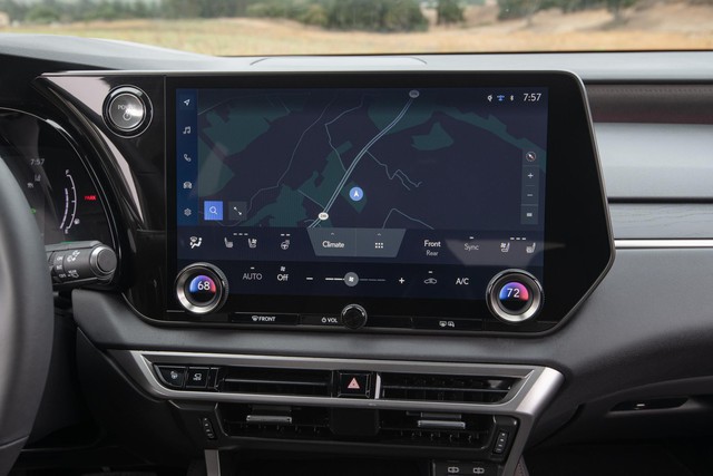 Lexus RX 350h trong mắt kiến trúc sư: Khi chiếc xe cũng trở thành một không gian sống- Ảnh 2.