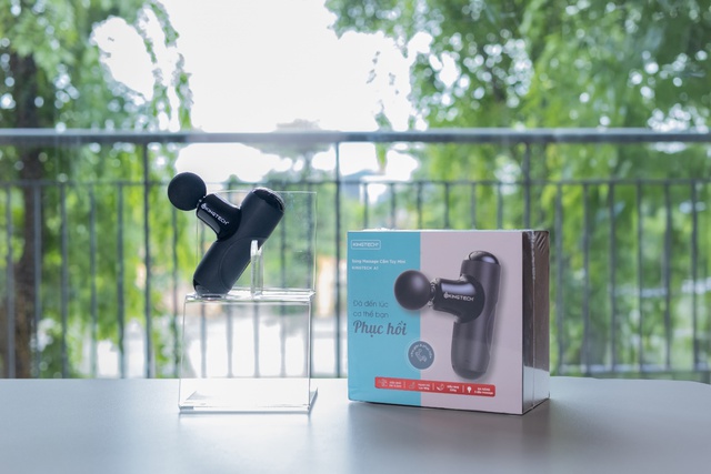 Súng massage cầm tay Mini KINGTECH A1: Sức mạnh phục hồi trong lòng bàn tay- Ảnh 2. Súng massage cầm tay Mini KINGTECH A1: Sức mạnh phục hồi trong lòng bàn tay- Ảnh 2.